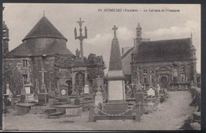 France Postcard - Guimiliau (Finistere) - Le Calvaire Et L'Ossuaire  RS10298