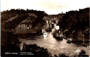 Sweden Göta Kanal Locks at Trollhättan Vintage RPPC 09.75