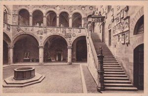 Italy Firenze Cortile e scala del Palazzo del Podesta