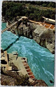 Postcard BRIDGE SCENE Hells Gate British Columbia BC AO7758
