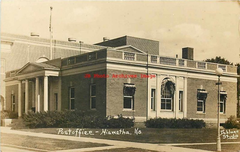 KS, Hiawatha, Kansas, RPPC, Post Office Building, 1922 PM, Bahlman Studio Photo