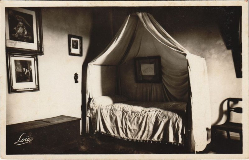 CPA COMBOURG Interieur du Chateau - Chambre de Chateaubriand (1251555)