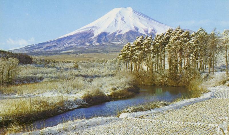 Japan Mount Fuji Seen from Oshino Village Mt. Fugi Winter Scene Postcard D11