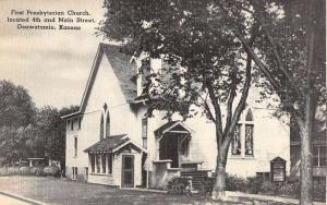 Osawatomie Kansas First Presbyterian Church Street View Antique Postcard K80674
