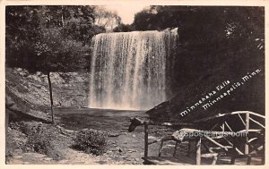 Minnehaha Falls in Minneapolis, Minnesota