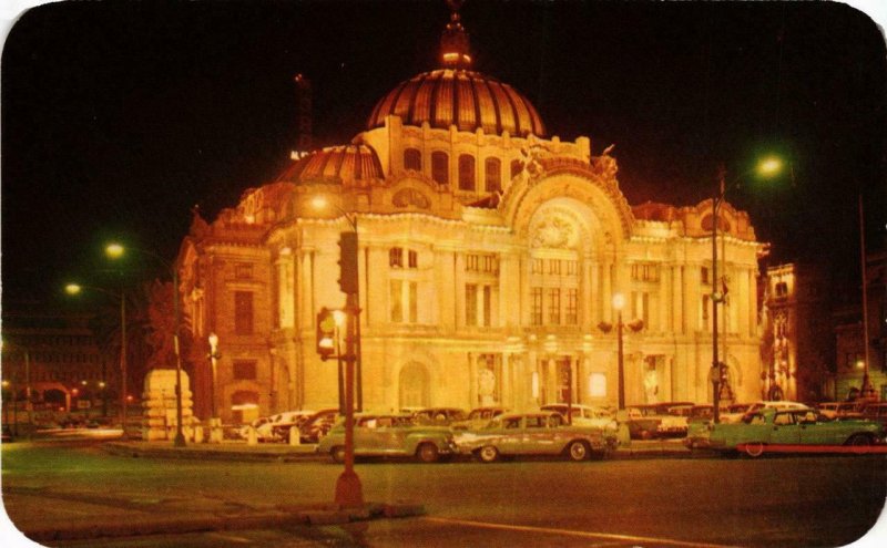 CPM AK Palacio de las Bellas Artes, Vista de Noche MEXICO (648734)