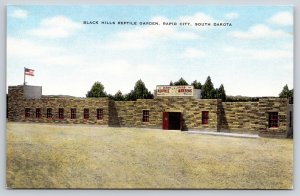 Rapid City South Dakota~Black Hills Reptile Garden~Vintage Linen Postcard