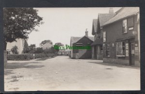 Bedfordshire Postcard - Roxton Village SW2811