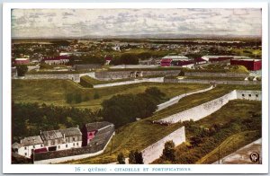 VINTAGE POSTCARD THE CITADEL AND FORTIFICATIONS AT QUEBEC CITY CANADA 1920s