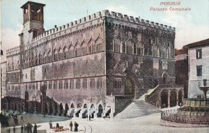 Vtg Postcard Perugia Palazzo Comunale EMBOSSED - Libraria Terese