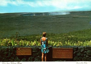 CONTINENTAL SIZE POSTCARD VIEW OF HALEMAUMAU CRATER FROM OBSERVATION POST HAWAII