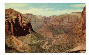 UT - Zion Nat'l Park. Mt. Carmel Highway Switchbacks