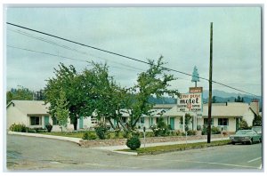 c1960s Lone Pine Motel Exterior Garberville California CA Unposted Cars Postcard