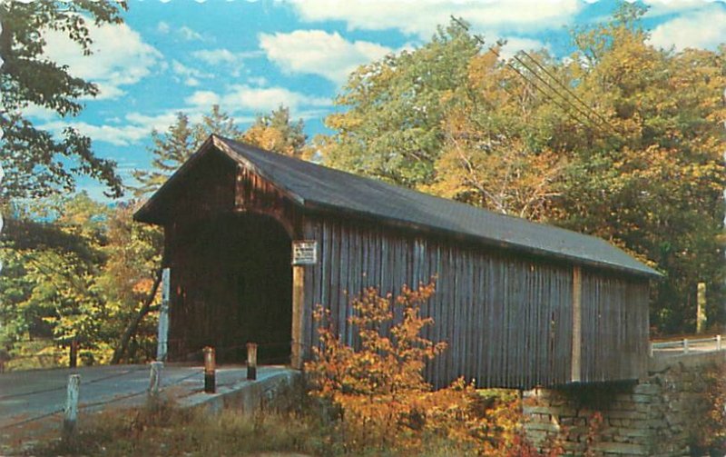 Maine Babbs Covered Bridge Chrome Postcard Unused Serrated Edge