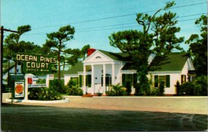 Postcard Ocean Pines Motor Court on U.S. 17 in Myrtle Beach, South Carolina