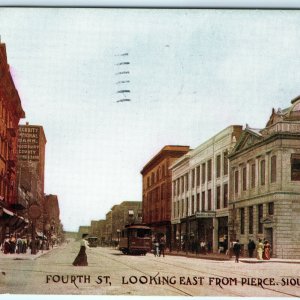 1908 Sioux City, IA Fourth Street Litho Photo Postcard Downtown Main St Car A26