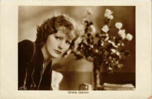 CPA AK Ross Verlag 4961 2 Greta Garbo FILM STARS (816218)