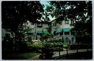 Vtg Milwaukee Wisconsin WI Cenacle Archdiocesan Retreat House for Women Postcard