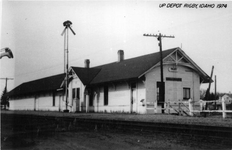 F26/ Rigby Idaho RPPC Postcard c1974 UP Railroad Depot