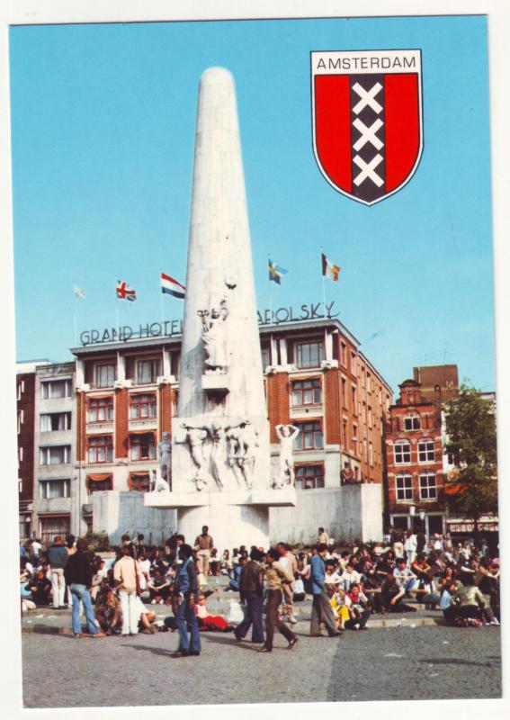 P596 JLs vintage amsterdam grand hotel people and monument