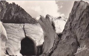 France Chamonix Mont Blanc Le Montenvers Entree de la Grotte de la Mer de Gla...