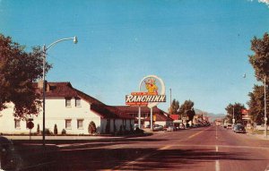 Elko Nevada Street Scene Vintage Postcard AA31639