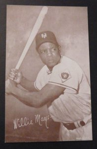 Mint USA Baseball Postcard Willie Mays Signature Batting Pose