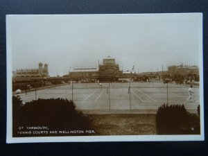 Norfolk GREAT YARMOUTH Tennis Courts & Wellington Pier - Old RP Postcard