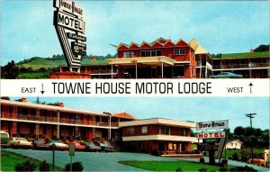 Clarksburg, WV West Virginia  TOWNE HOUSE MOTOR LODGE  Roadside Motel  Postcard