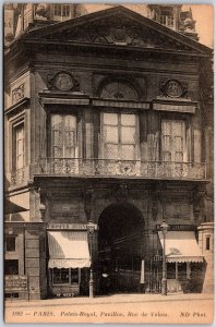 Paris Palais Royal Pavilion Rue De Valios France Antique Black & White Postcard