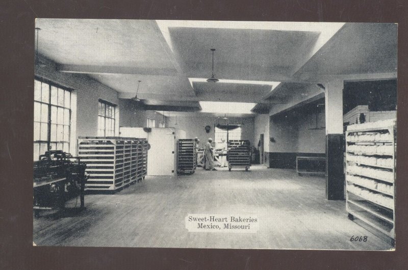 MEXICO MISSOURI SWEET HEART BAKERY INTERIOR VINTAGE ADVERTISING POSTCARD