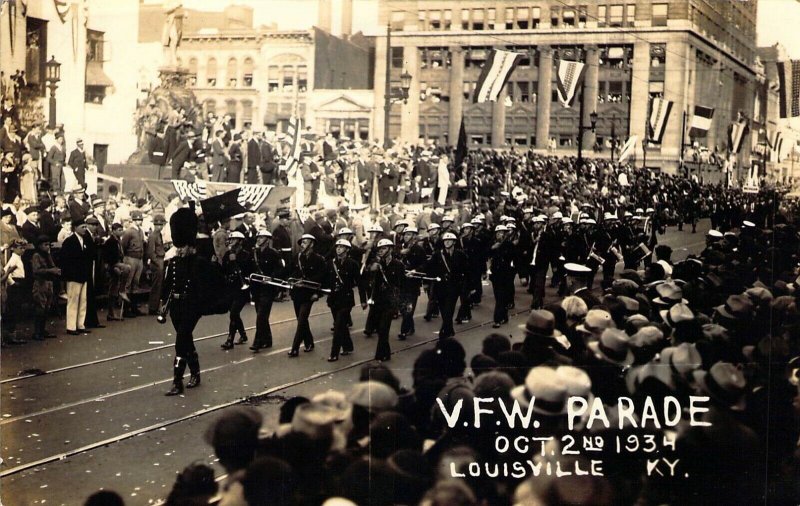 Great RPPC Real Photo,'34,VFW Parade, Louisville, KY, Military Band,Old Postcard