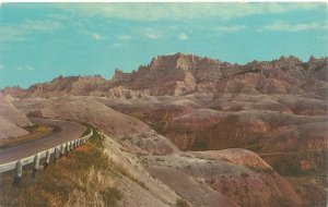 Badlands South Dakota Alternate Hwy US 16 Vintage Chrome Postcard Unused