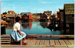 VINTAGE POSTCARD ENTRANCED AT PEGGY'S COVE HRABOUR NOVA SCOTIA CANADA 1960s