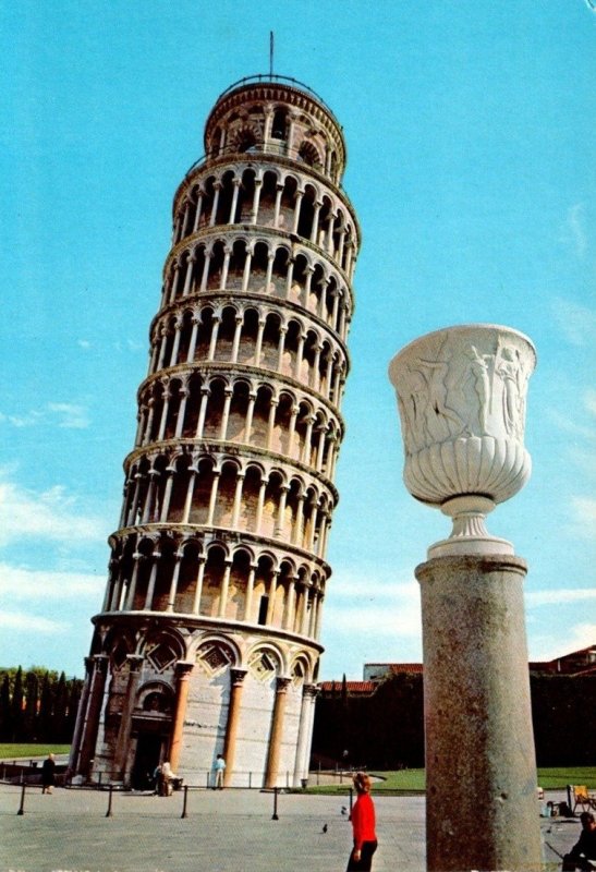 Italy Pisa The Leaning Tower