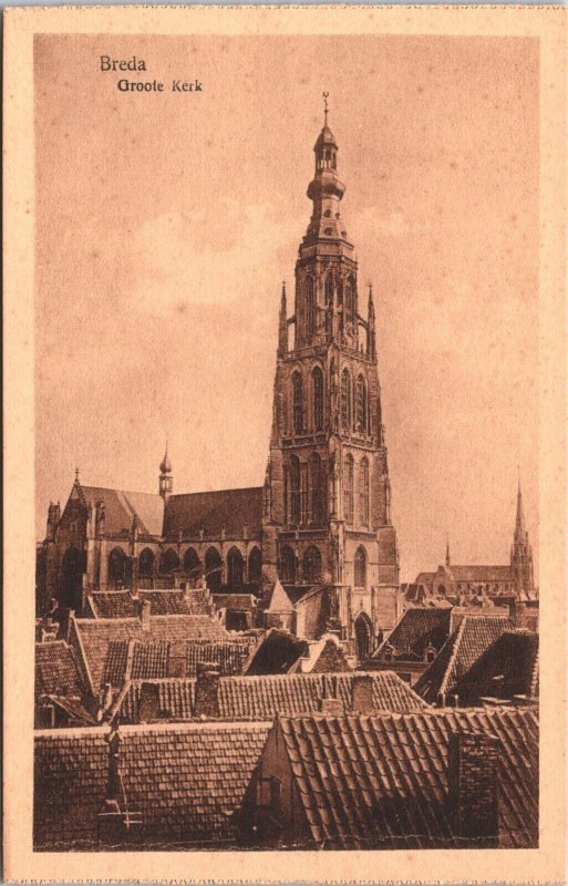 Netherlands Breda Grote Kerk Vintage Postcard 09.51