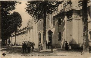 CPA VICHY Le Nouvel Etablissement et la Rue Lucas (266738)