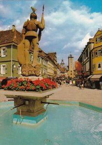 Germany Bad Mergentheim Marktplatz mit Milchlingsbrunnen und Burgstrasse mit ...