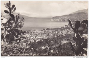 RP; SORRENTO, Naples, Campania, Italy; Panorama da S. Antonio, 1930s