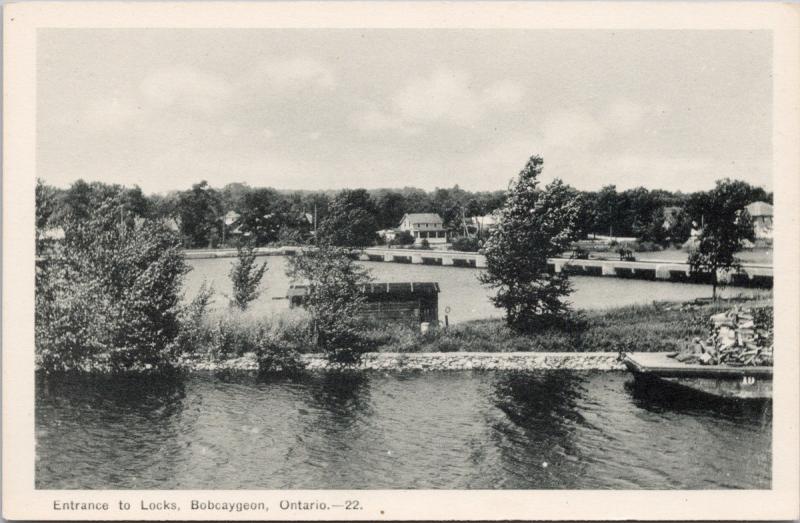 Entrance to Locks Bobcaygeon Ontario ON Unused Postcard E36