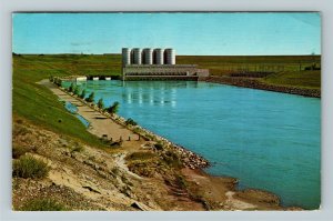 Riverdale ND- North Dakota, Powerhouse At Garrison Dam, Chrome Postcard