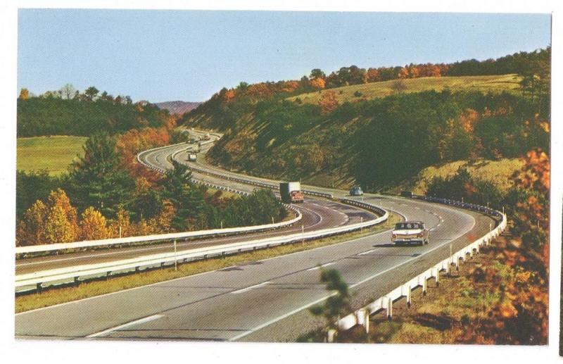 PA Turnpike Fort Littleton Area Pennsylvania HOJO Postcard