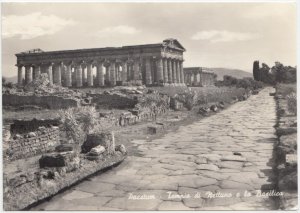 PAESTUM, Tempio di Nettuno e la Basilica, Neptune's Temple and Basilica