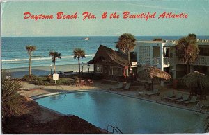 Postcard SWIMMING POOL SCENE Daytona Beach Florida FL AI7158