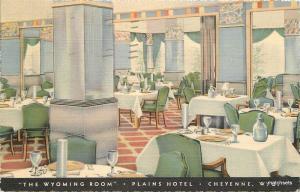 1940s CHEYENNE WYOMING Plains Hotel Interior TEICH Linen postcard 5140