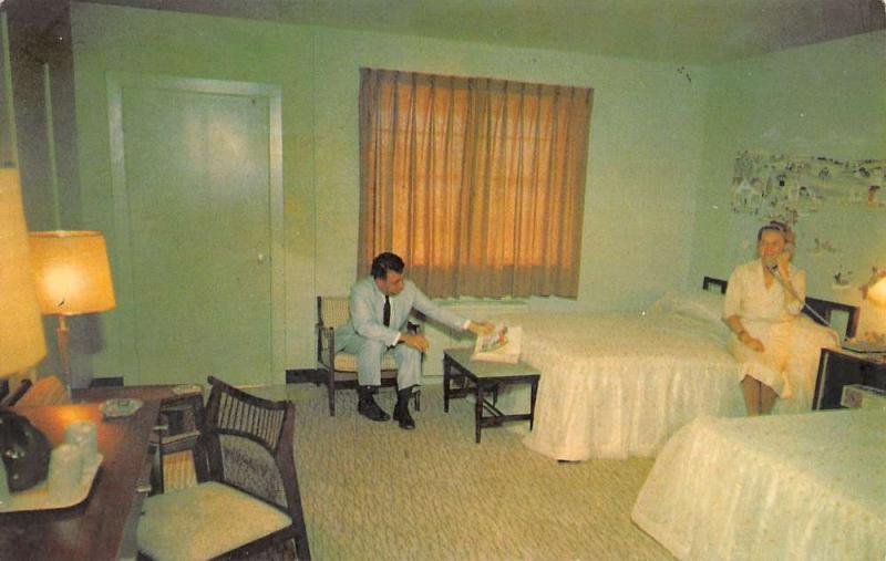 Hampton Virginia Manor Motel Room Interior Vintage Postcard K24866