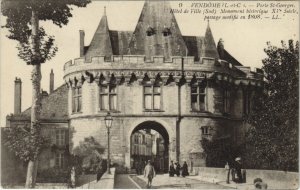 CPA VENDOME - Porte St-GEORGES Hotel de Ville (Sud) (127719)