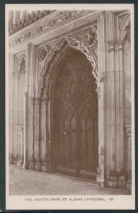 Hertfordshire Postcard - The Abbot's Door, St Albans Cathedral      RS16284