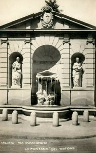 C.1910 RPPC La Fontana Del Tritone Italy Postcard P66