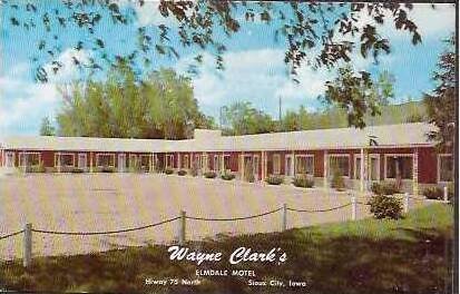 IA Sioux City Wayne Clarks Elmdale Motel